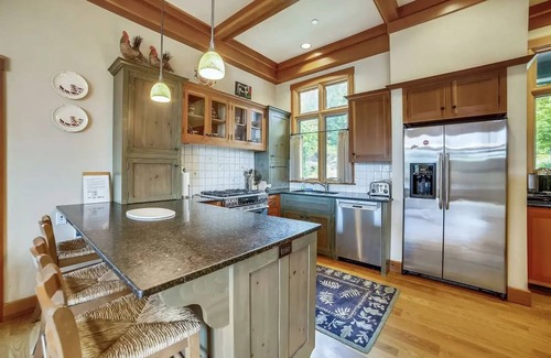 Moscow Villa | Trapp Family Resort - Mountain View Villa, 3-BRs, Sleeps 8, Feb 13-20