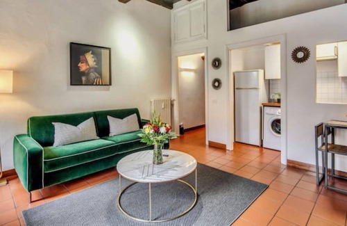 Trastevere Condo | Trastevere Pool & Garden