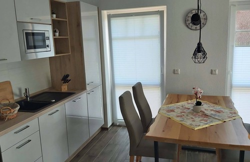 Greetsiel Apartment | Traumhafte Ferienwohnung an Zwei Sielen!