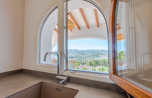 Teulada House | Traumhaftes Ferienhaus mit Pool in Moraira, Spanien
