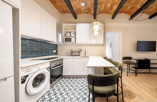 El Baix Guinardo Apartment | TRAV2-1 · 4h - Four Bedroom Apartment, Sleeps 6