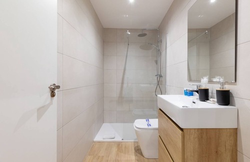 Montolivet Apartment | Travel Habitat Cabanyal Loft 3