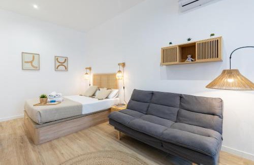 Montolivet Apartment | Travel Habitat Ruzafa Lofts
