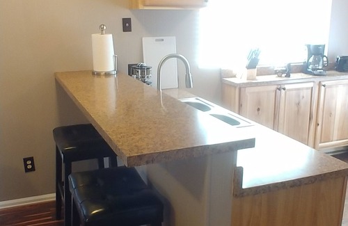 Fairplay Condo | Travel Nurse, Remote Work. Close To Breckenridge & Summit Co. Enjoy Colorado!