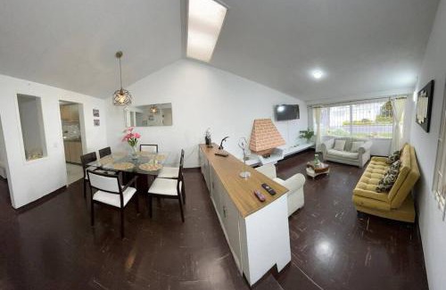 Fontibon House | travelers house 5 minutes close to the airport