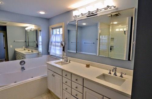 Easton House | Travelers Rest! Dock, Pool Eastern Shore Private Retreat St. Michaels / Easton