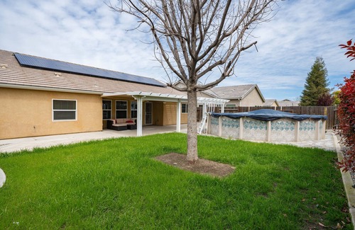 Pumpkin Center House | Traveling Professionals