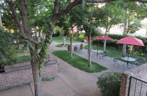 Ballpark Apartment | Traveling Professionals 30+ Day Rental Historic Walkable Loft Downtown Denver