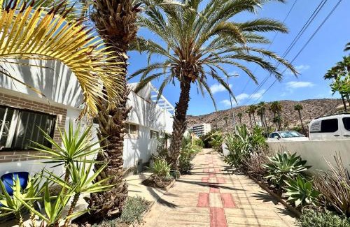 Palm-Mar Apartment | Travelingdays Hibiscus