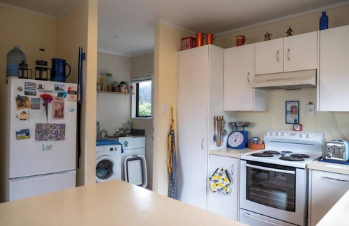 Greenlane - Ellerslie House | Travellers Retreat | 1 Bed in Central Auckland