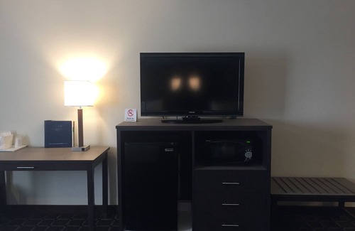 Altaville Hotel | Travelodge by Wyndham Angels Camp CA