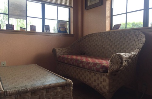 Altaville Hotel | Travelodge by Wyndham Angels Camp CA