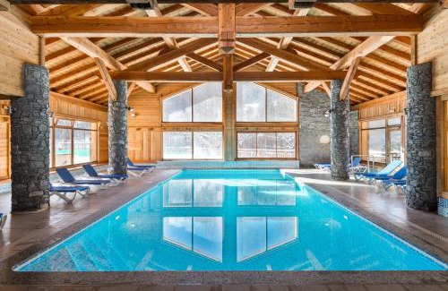 Saint-Chaffrey Apartment | travelski home premium - Résidence Le Hameau du Rocher Blanc
