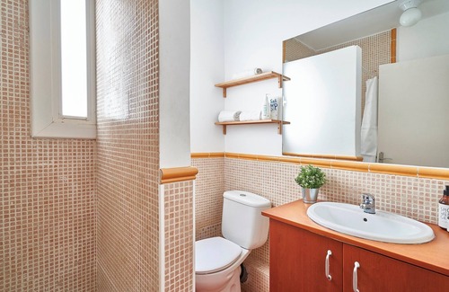 El Baix Guinardo Apartment | TRAVGRA4-1 · Confy 4 bedrooms flat in Eixample