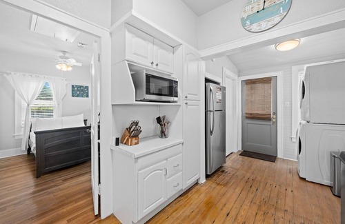Harbor Oaks House | Traylor's Retreat - Beautiful Home Centrally Located Between Rockport and Fulton