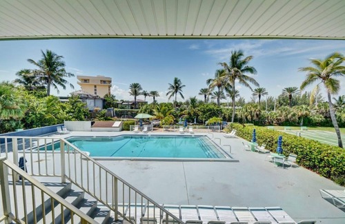 Hutchinson Island South House | Treasure Coast location with resort type amenities