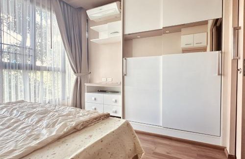 Nong Pa Khrang Apartment | Treasure swimming Condo WiFi