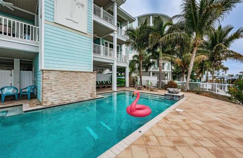Treasure Island House | Treasure Trove Black Pearl