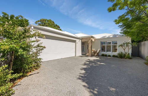 Coolbellup House | Treat on Treeby