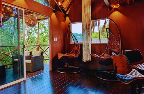 Isla Holbox House | Tree-House 3 min walk to beach/AC/king Bed/WIFI