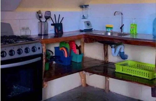 San Juan del Sur Cabin | Tree House. Maderas Beach, San Jun del Sur. 8 minutes from the beach.
