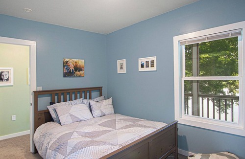 Stanwood Cottage | Tree House on Mecosta!