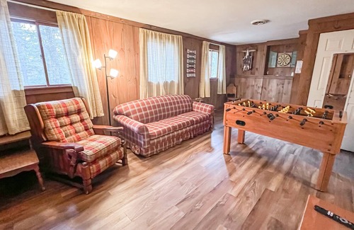 Wardsboro House | Tree-surrounded home with wood stove, spacious deck, gas grill - close to trails