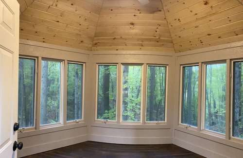 Mancelona Cottage | Tree Top Cottage on 15 wooded acres