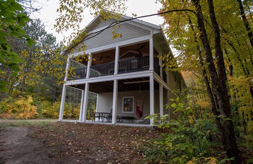 Mancelona Cottage | Tree Top Cottage on 15 wooded acres