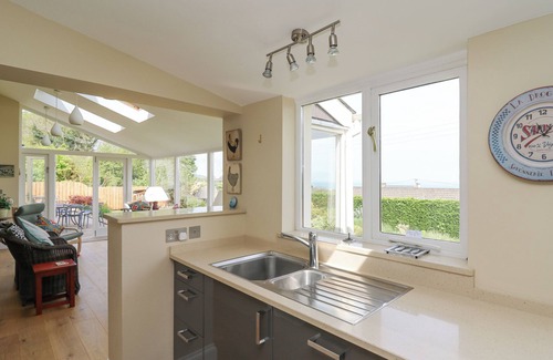 Newport House | TREE TOPS, pet friendly, with a garden in Newport, Pembrokeshire