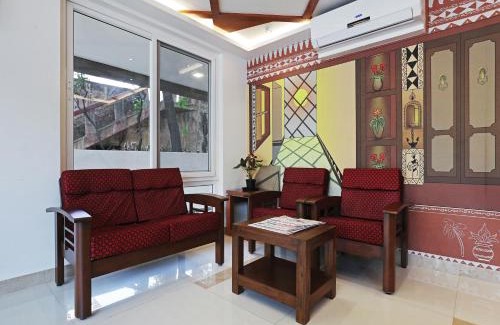 Basavanagudi Hotel | Treebo Akshaya Bull Temple