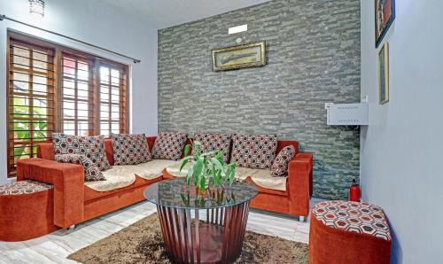 Dechoor Hotel | Treebo Avyukta Stay