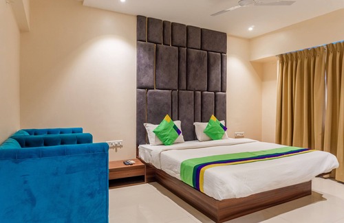 Viman Nagar Hotel | Treebo Blossom - Viman Nagar