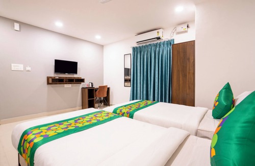 Gachibowli Hotel | Treebo De Alphabet Gachibowli
