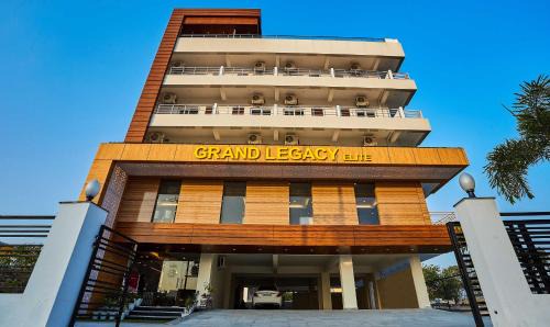Dehradun Hotel | Treebo Grand Legacy Elite With Roof Top Cafe