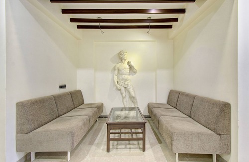 Daulatabad Hotel | Treebo Lalaji's Executive