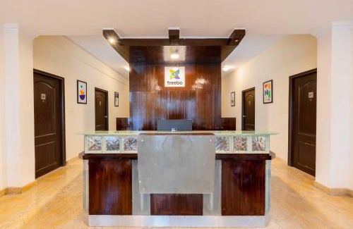 Koramangala Hotel | Treebo Ivory White Inn