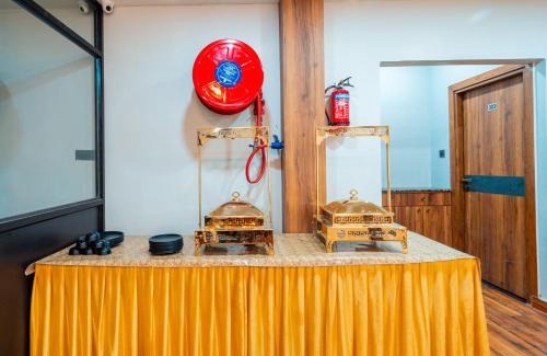 Bhopal Hotel | Treebo Lake City