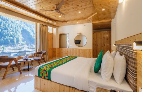 Burwa Hotel | Treebo Premium Silverstone Resort With Mountain Valley View