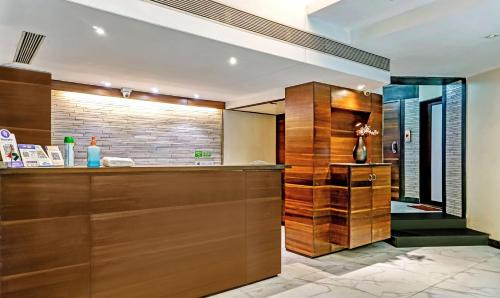Shivajinagar Hotel | Treebo Sahara Shivaji Nagar