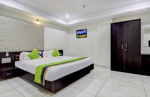 RR Nagar Hotel | Treebo Sampradaya Bistro, Mailasandra