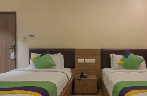 Gajuwaka Hotel | Treebo Seasons Comfort