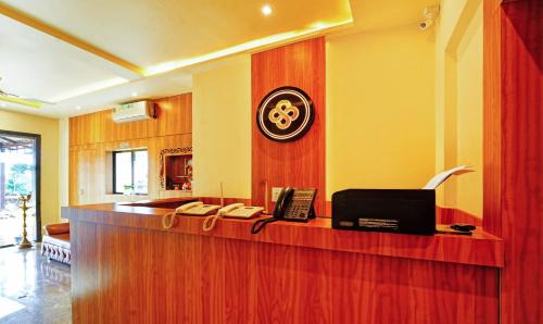 Dapoli Hotel | Treebo SS Residency With Mountain View