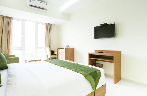 Bommasandra Hotel | Treebo The Galaxy Bommasandra