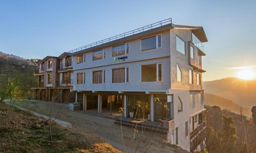 Kumharsain Hotel | Treebo The Northern Retreat Resort With Mountain View