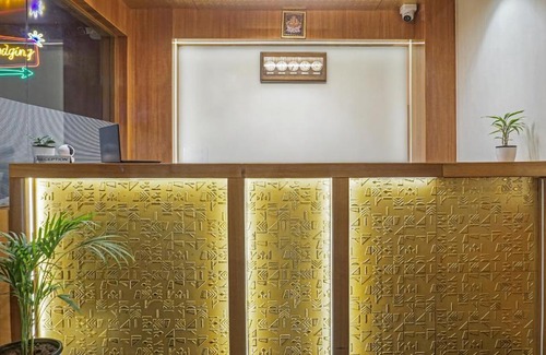 Nashik Hotel | Treebo The Utsav, Nashik