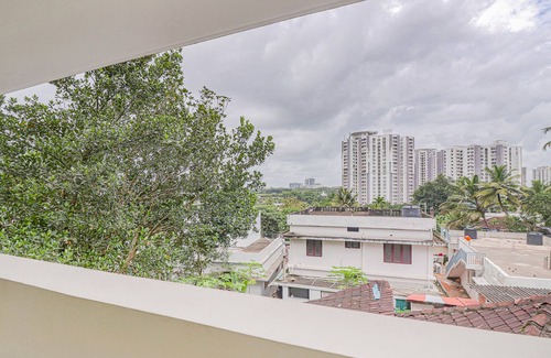 Kakkanad House | Treebo Trend Oryx Homes