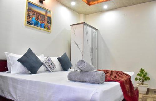 Kasauli Hotel | TreeHouse Kasauli Operated By Splendid Hotels I Vacations I Family Groups & Events I Forest Treks I Memories I