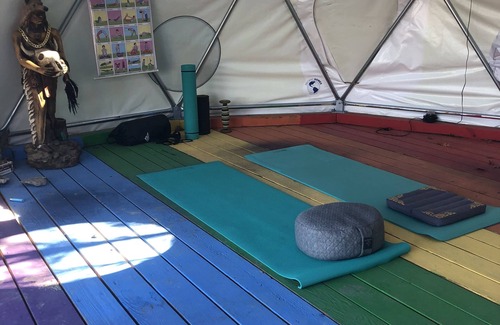 Johnson City Cabin | TREETOP CABIN @Hidden Valley Campgrd; connect with nature and hill country views