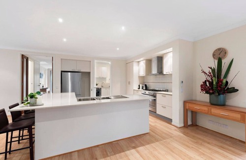 Anglesea House | Treetop Living Anglesea